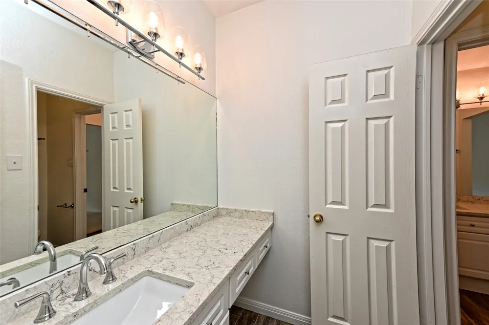 5704 Trelawney Lane Austin, TX 78739