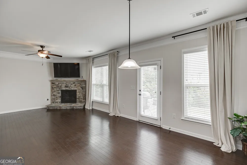669 Barley Hill LN Sugar Hill, GA 30518