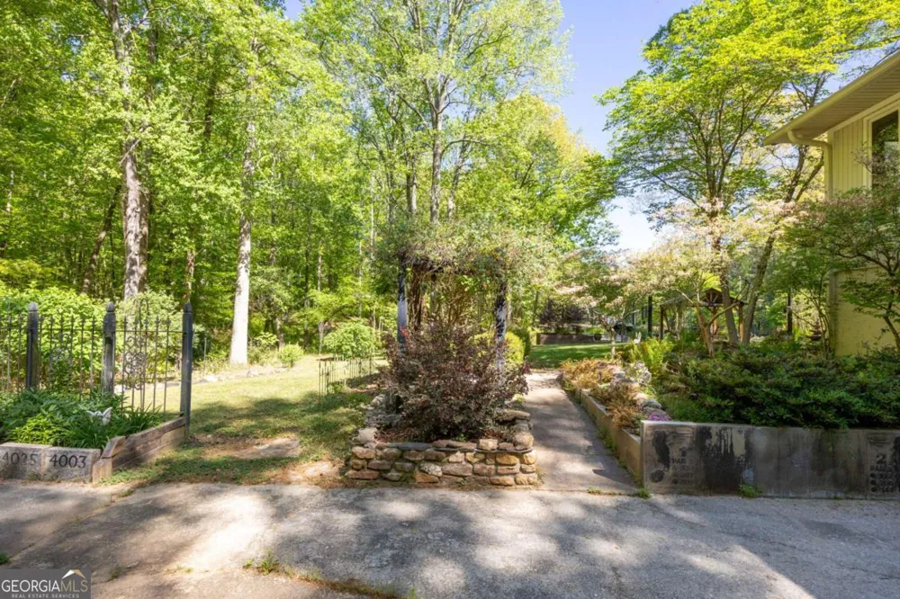 8277 Buchanan HWY Dallas, GA 30157