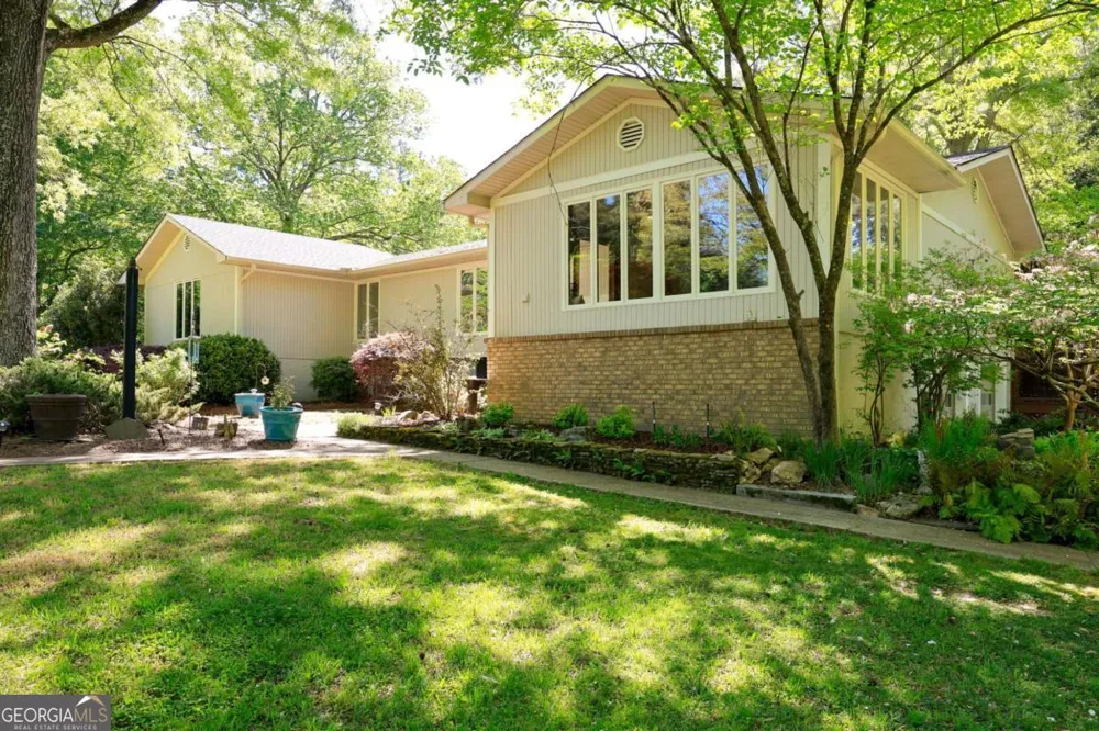 8277 Buchanan HWY Dallas, GA 30157