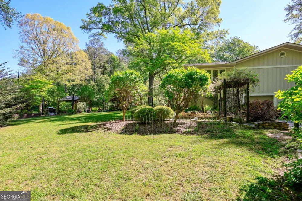 8277 Buchanan HWY Dallas, GA 30157