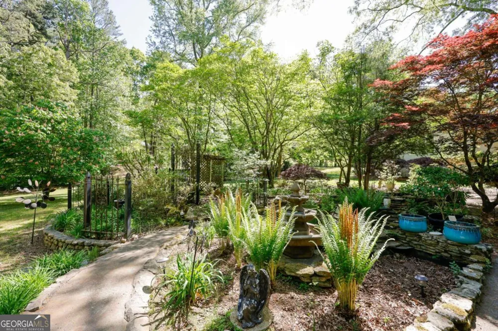 8277 Buchanan HWY Dallas, GA 30157