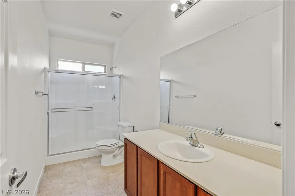 9599 Vega Carpio Avenue Las Vegas, NV 89178