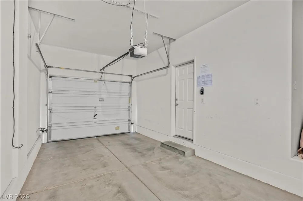 9599 Vega Carpio Avenue Las Vegas, NV 89178
