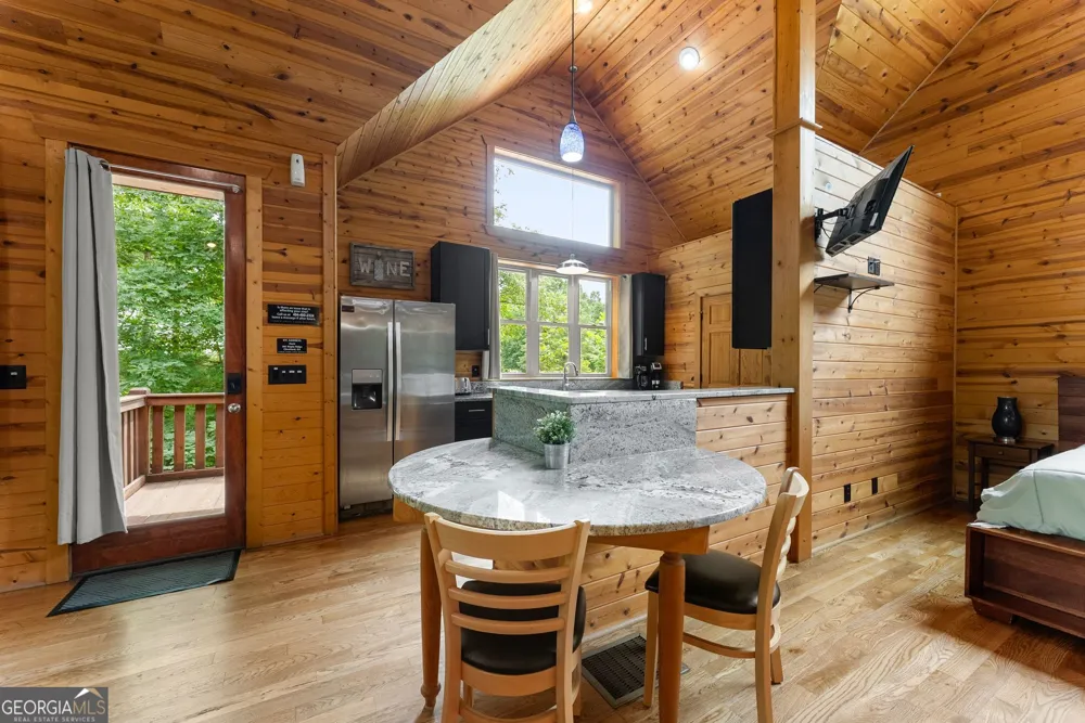 265 Maple Ridge DR Cleveland, GA 30528