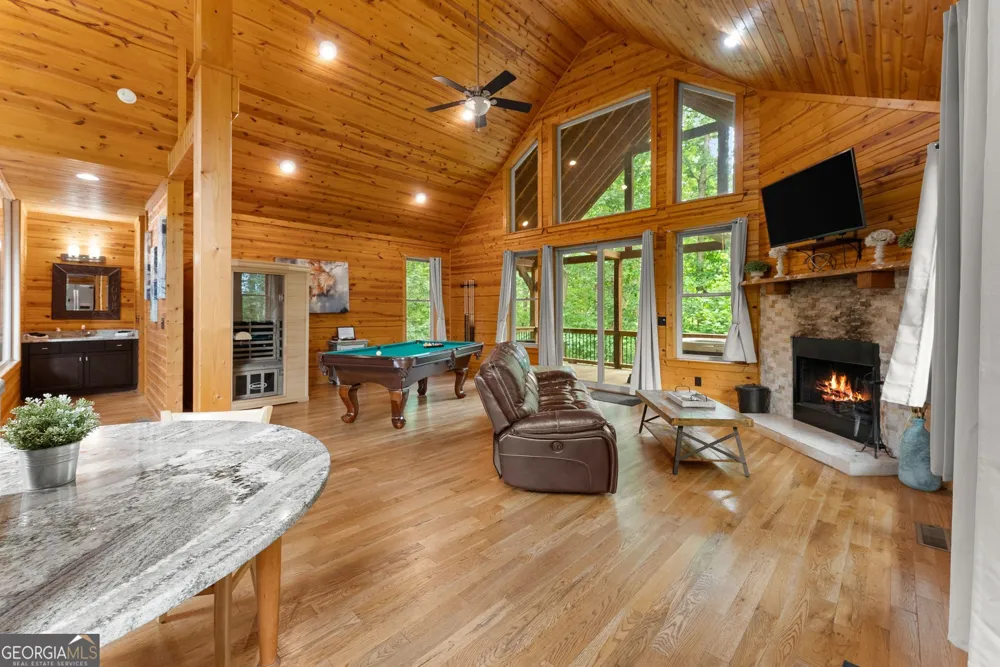 265 Maple Ridge DR Cleveland, GA 30528
