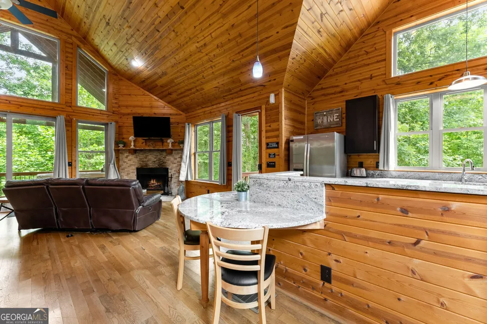 265 Maple Ridge DR Cleveland, GA 30528
