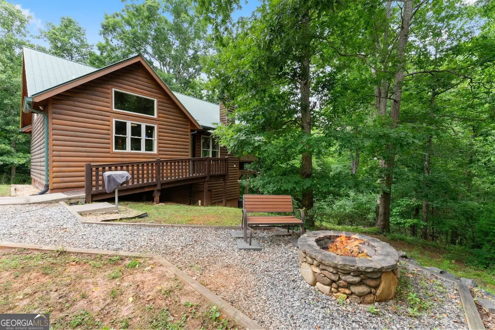 265 Maple Ridge DR Cleveland, GA 30528