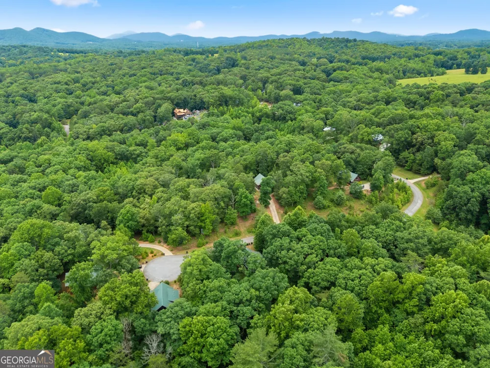 265 Maple Ridge DR Cleveland, GA 30528
