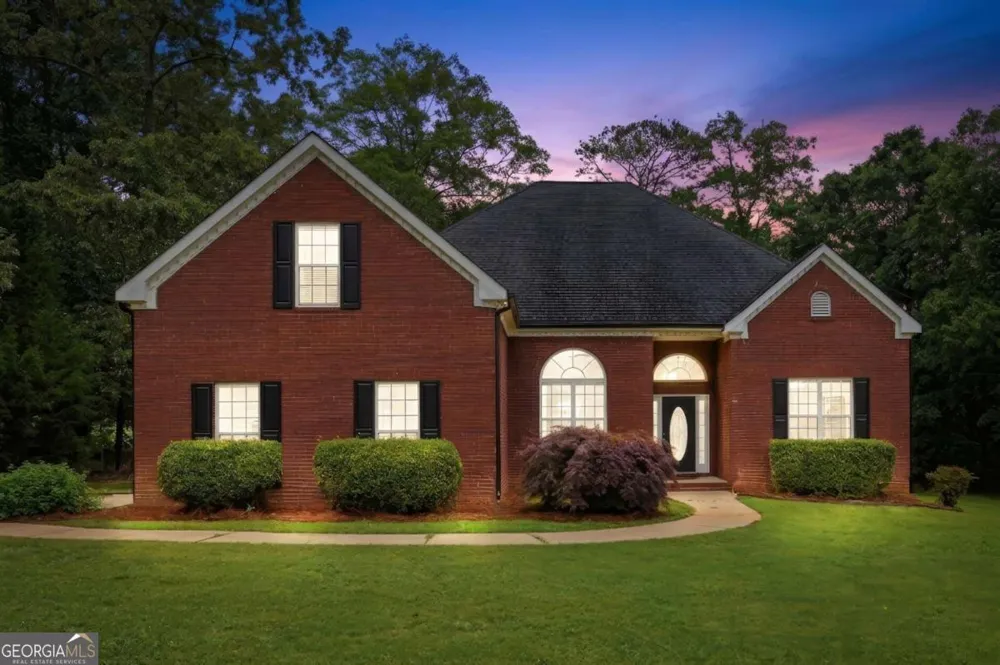 95 Old Hickory LN Oxford, GA 30054