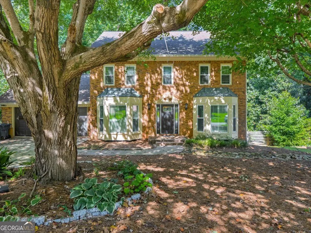 27 Planters DR SW Lilburn, GA 30047