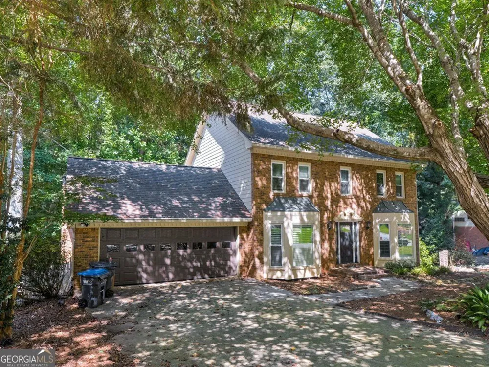 27 Planters DR SW Lilburn, GA 30047
