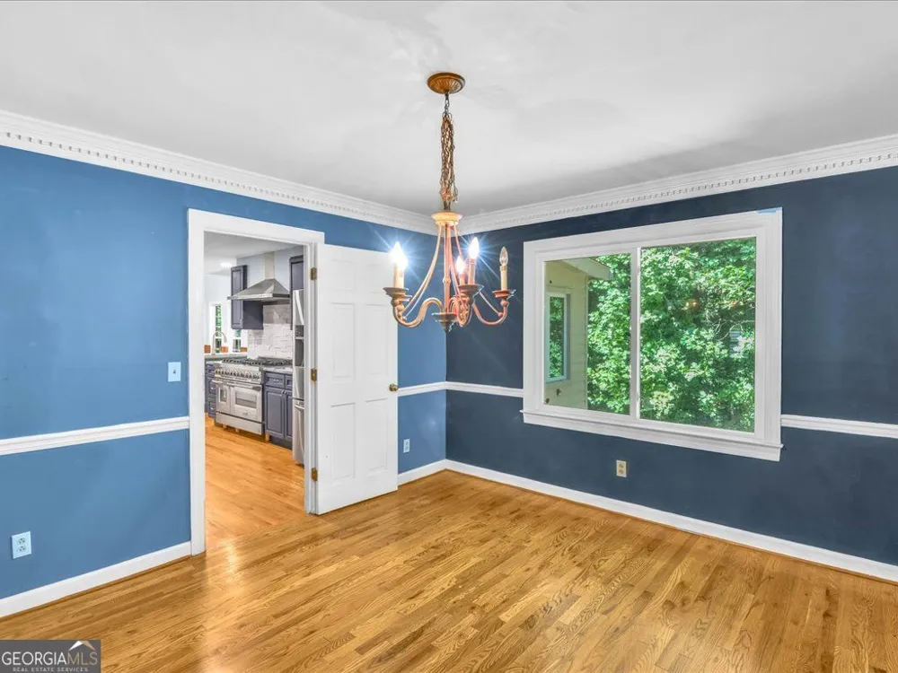 27 Planters DR SW Lilburn, GA 30047