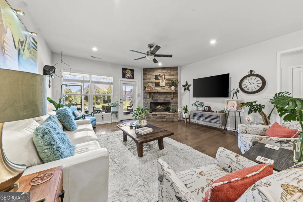 1001 Little Shoals RD Greensboro, GA 30642