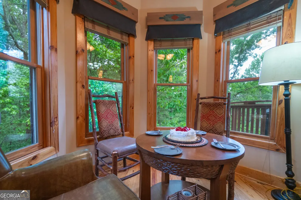 236 Rosen Strasse Helen, GA 30545