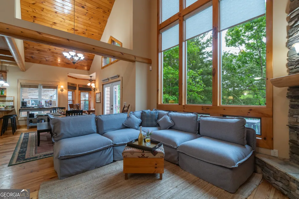 236 Rosen Strasse Helen, GA 30545
