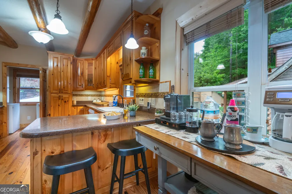 236 Rosen Strasse Helen, GA 30545