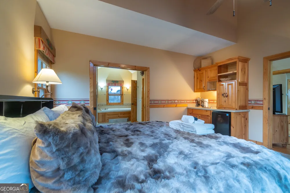 236 Rosen Strasse Helen, GA 30545