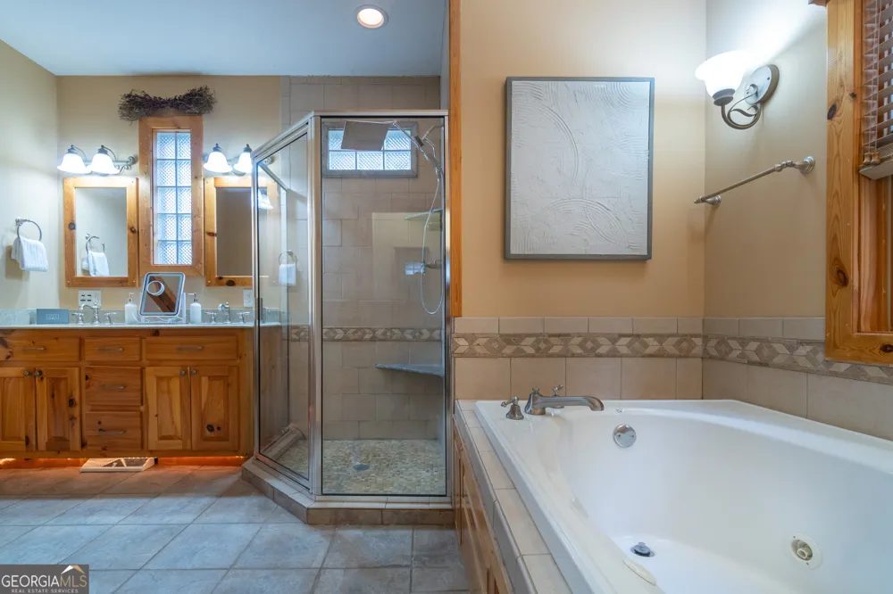 236 Rosen Strasse Helen, GA 30545