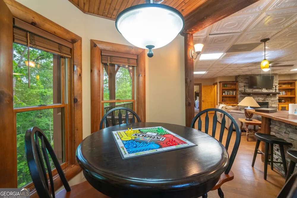 236 Rosen Strasse Helen, GA 30545
