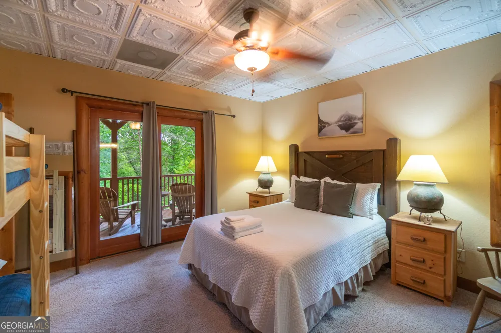 236 Rosen Strasse Helen, GA 30545
