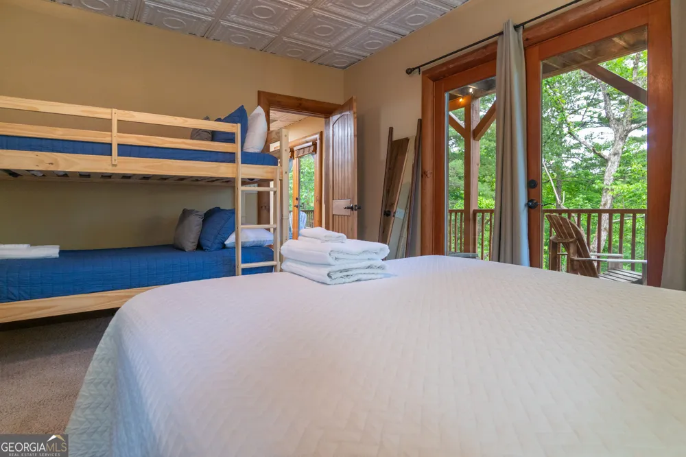 236 Rosen Strasse Helen, GA 30545