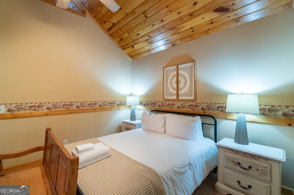 236 Rosen Strasse Helen, GA 30545