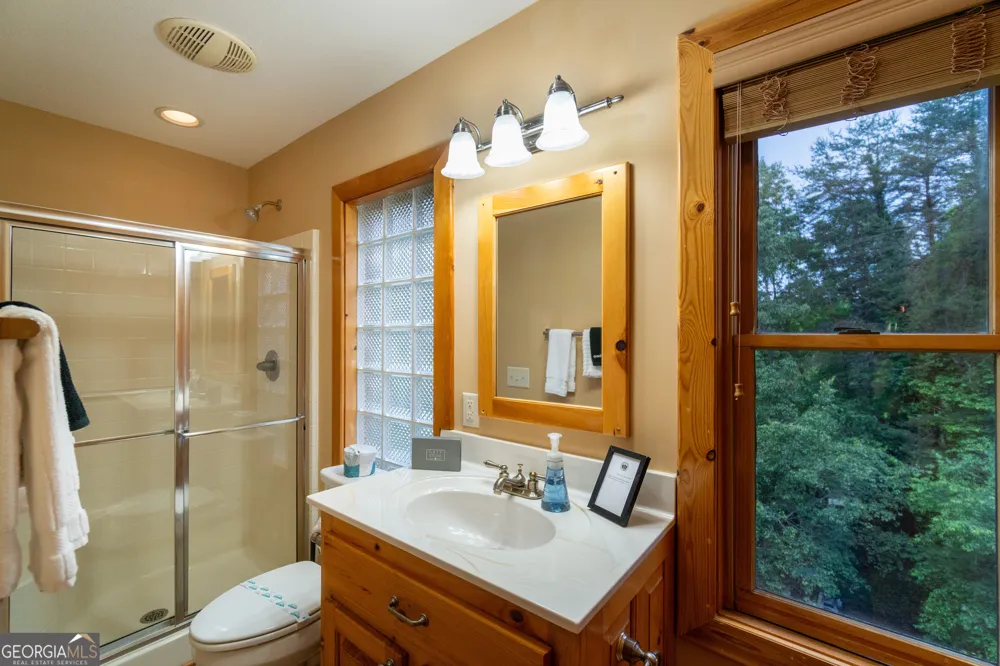 236 Rosen Strasse Helen, GA 30545