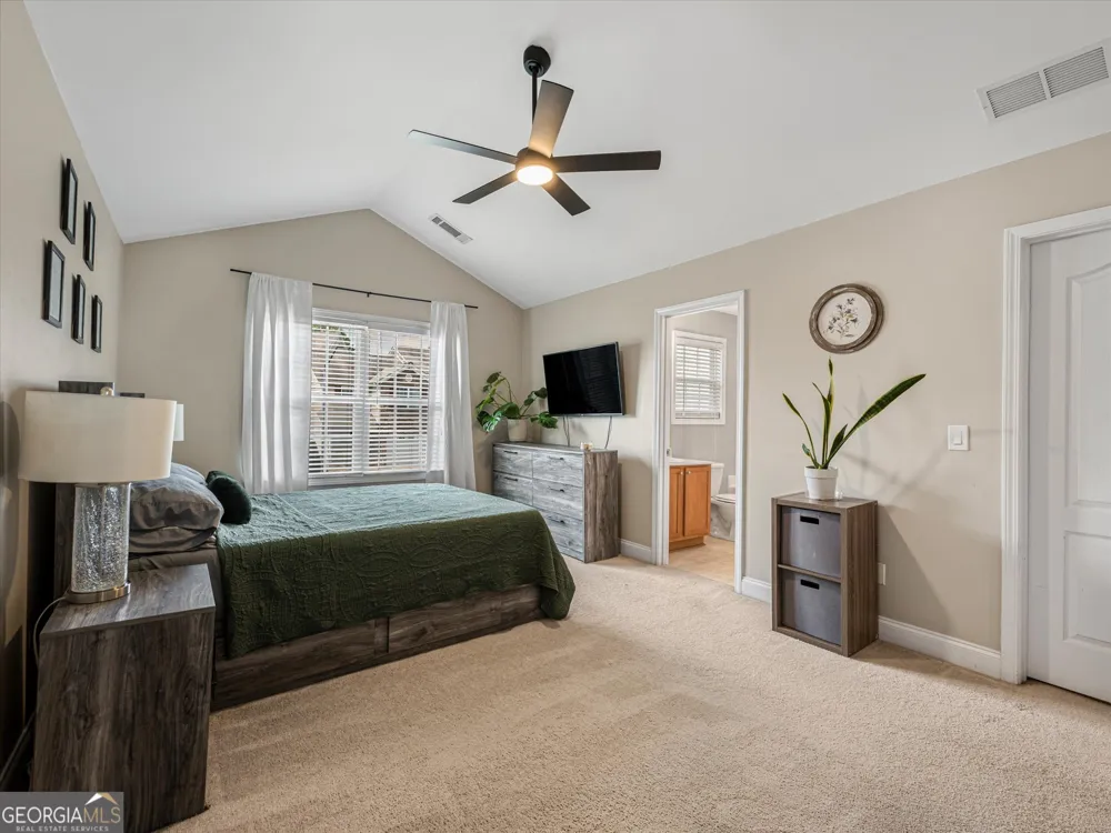 127 Linton DR Acworth, GA 30102
