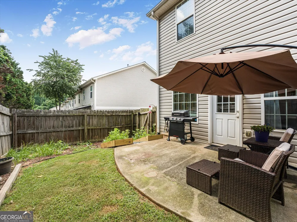 127 Linton DR Acworth, GA 30102