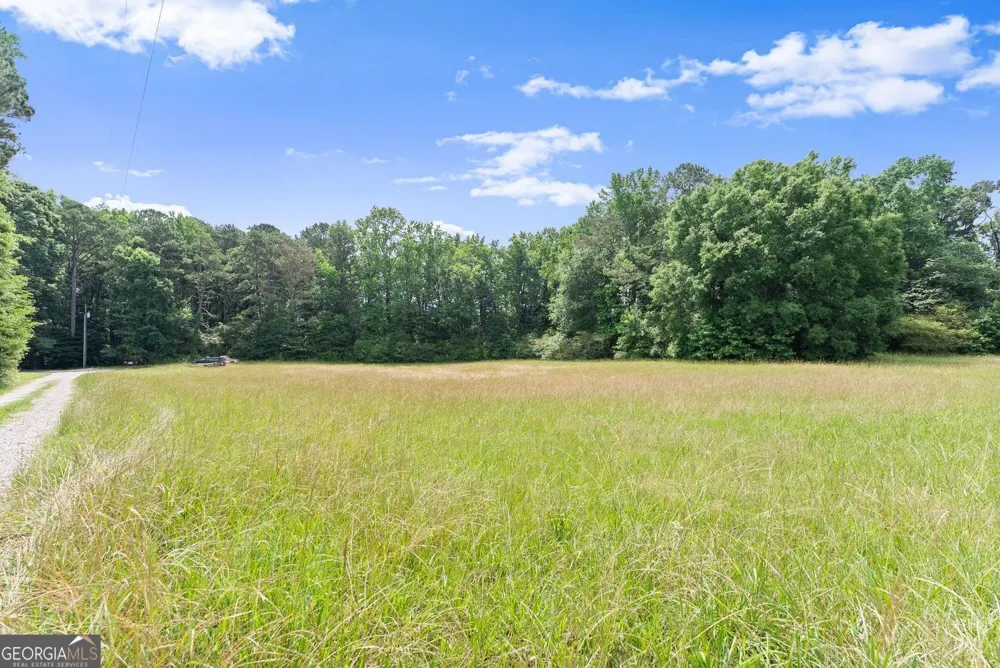 0 Howard RD Cumming, GA 30040