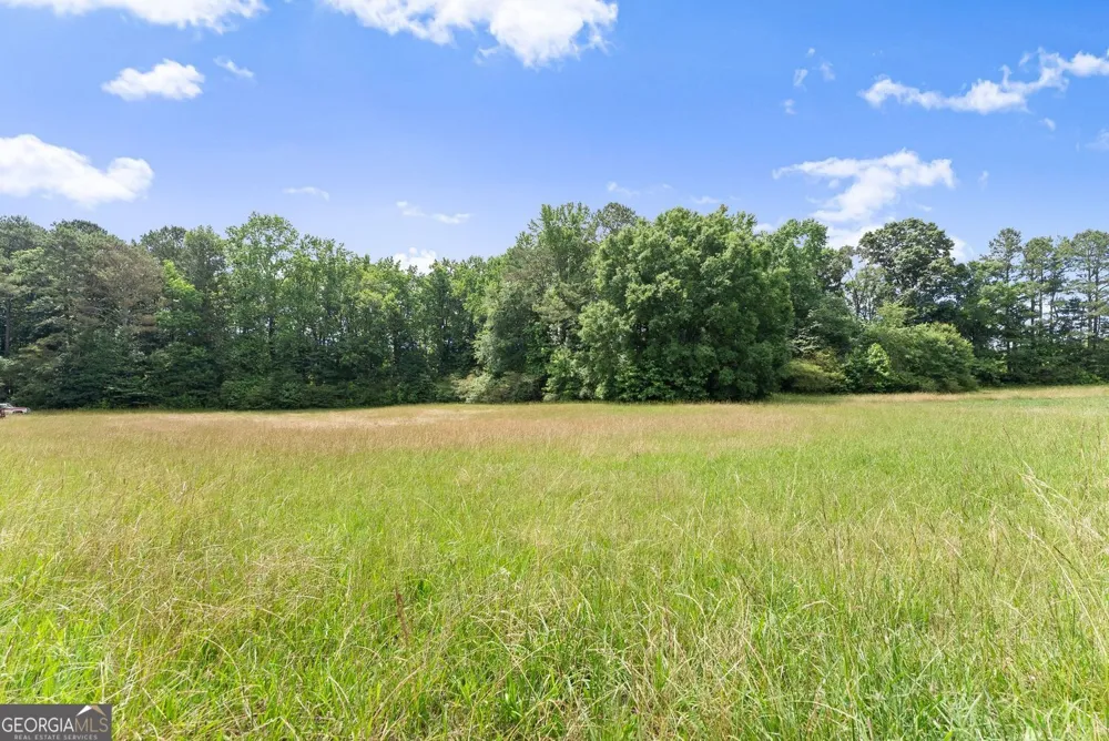 0 Howard RD Cumming, GA 30040
