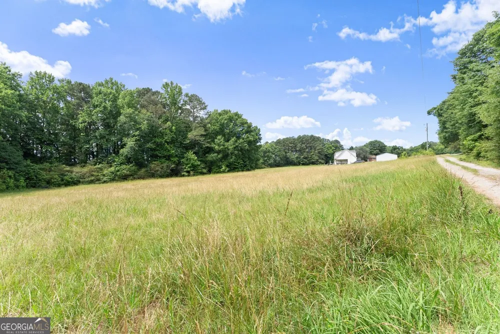 0 Howard RD Cumming, GA 30040