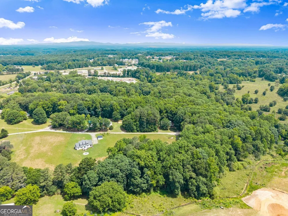 0 Howard RD Cumming, GA 30040