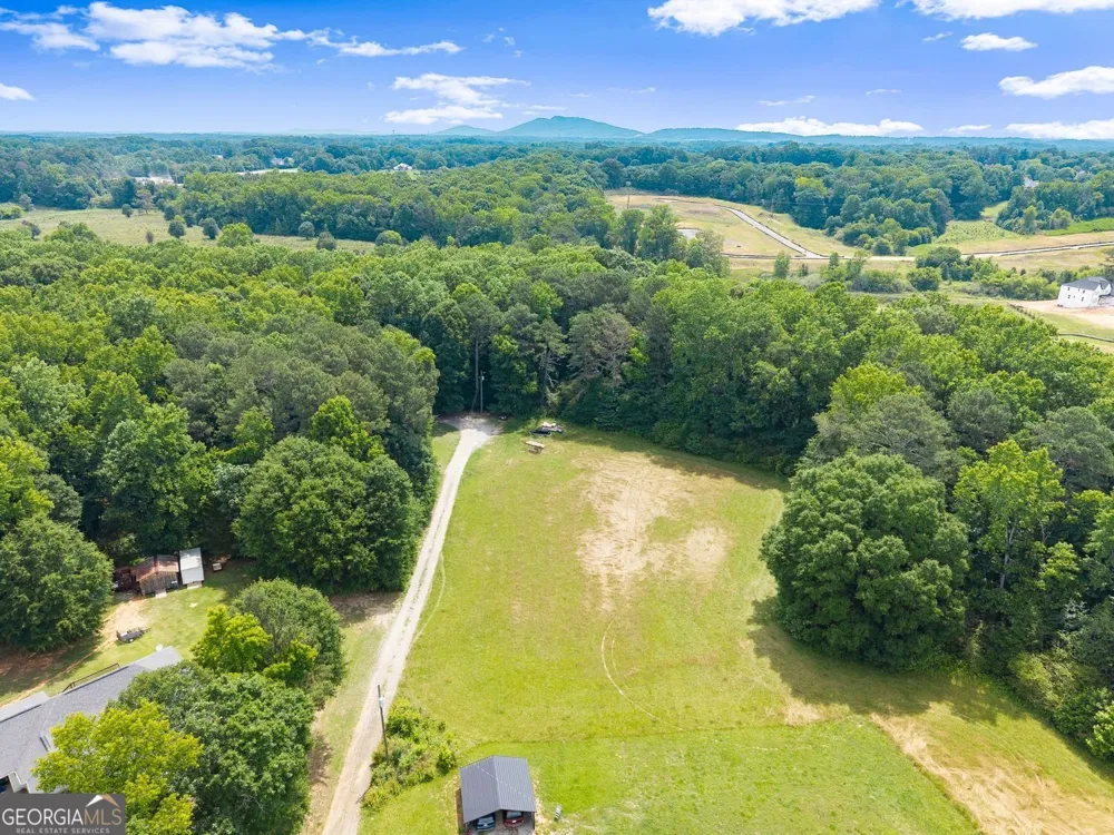 0 Howard RD Cumming, GA 30040