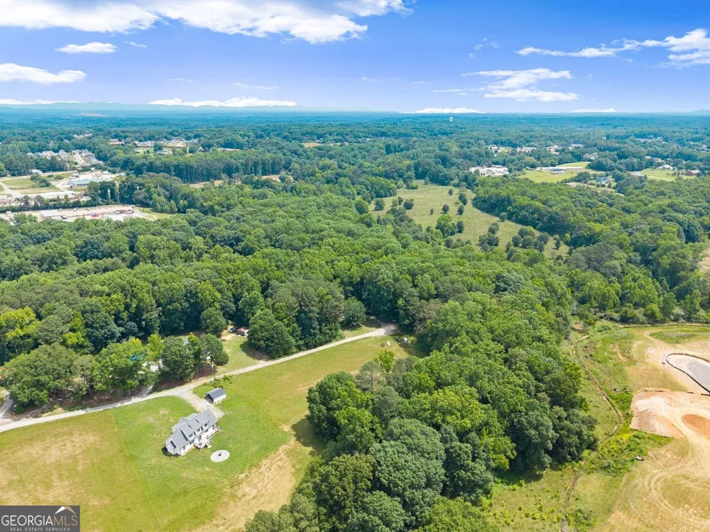 0 Howard RD Cumming, GA 30040