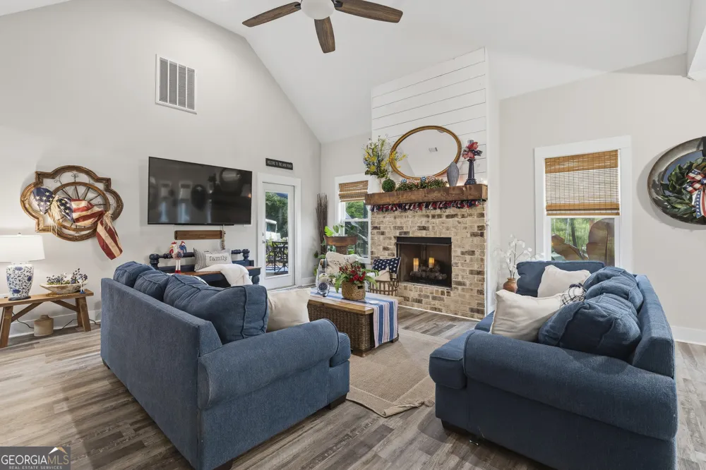 221 Diamond PL Gray, GA 31032