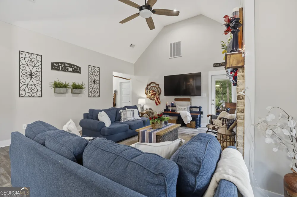 221 Diamond PL Gray, GA 31032