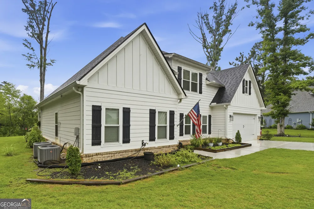 221 Diamond PL Gray, GA 31032