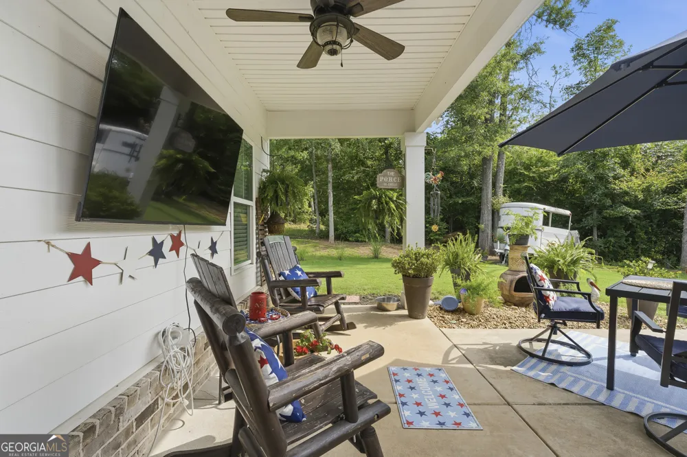 221 Diamond PL Gray, GA 31032