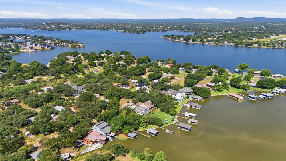 124 S Shorewood Drive Granite Shoals, TX 78654
