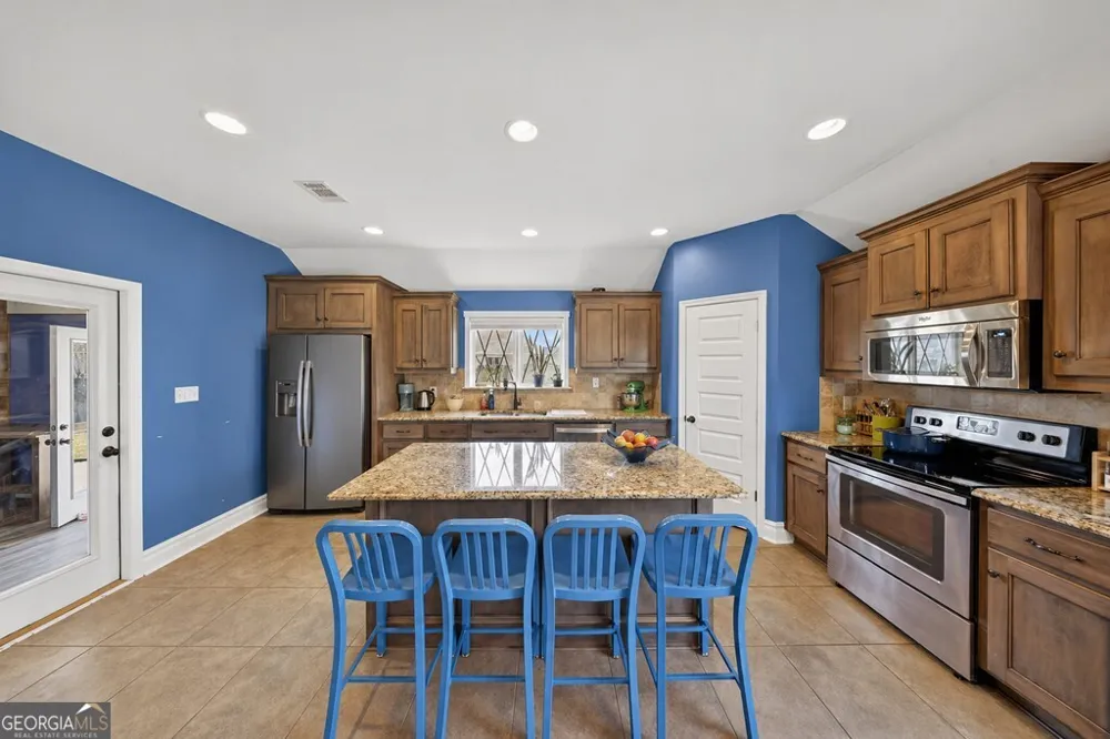4074 McKenzie LN Valdosta, GA 31605