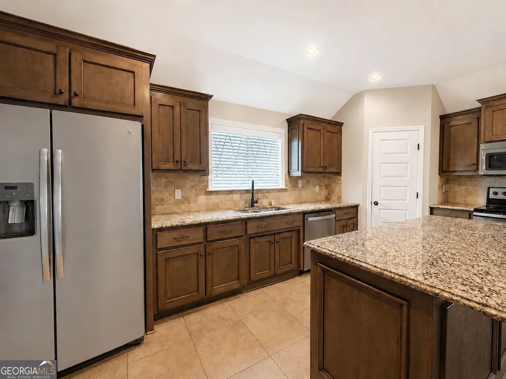 4074 McKenzie LN Valdosta, GA 31605