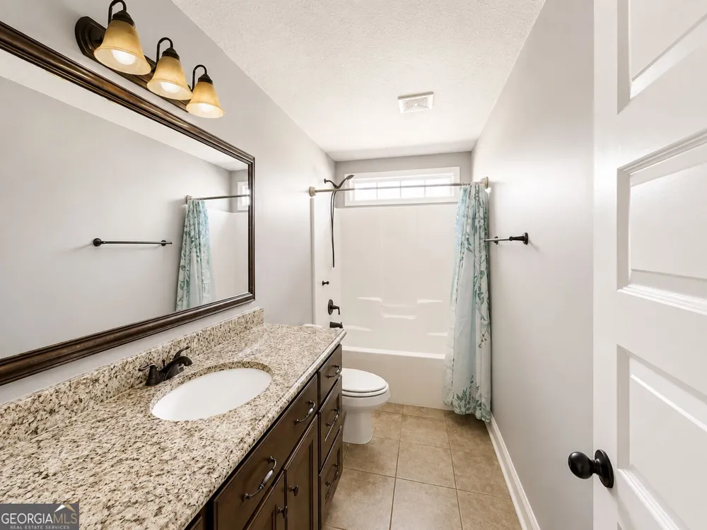 4074 McKenzie LN Valdosta, GA 31605