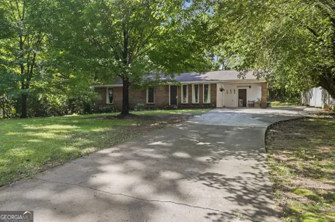 200 Ridgewood DR