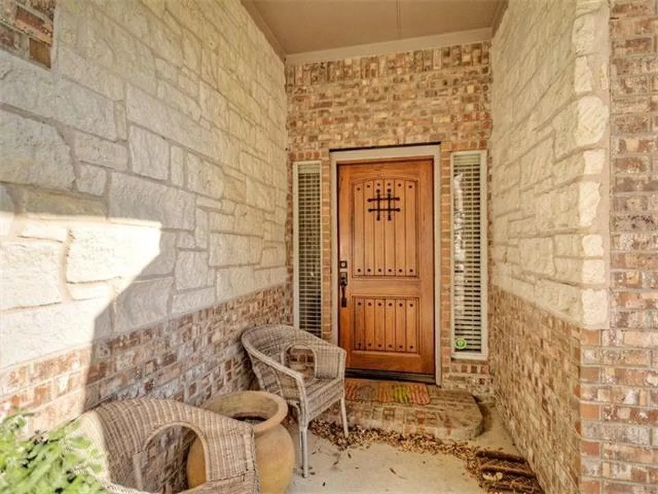 4013 Galena Hills Drive Round Rock, TX 78681