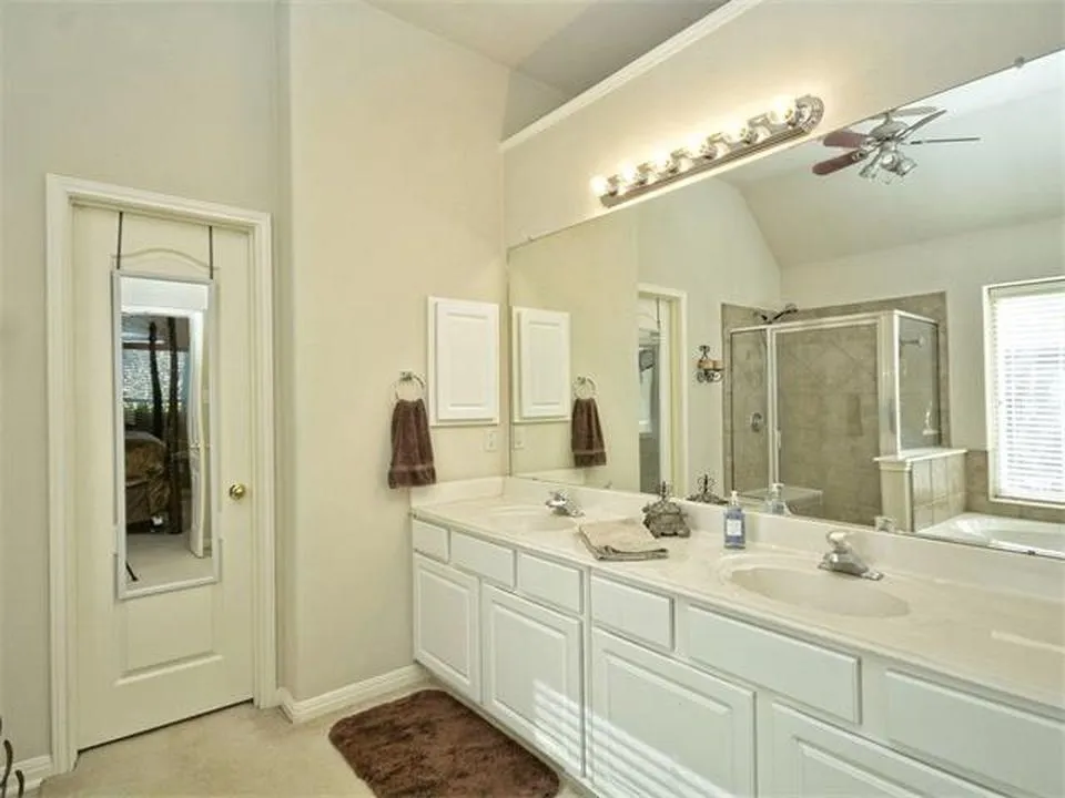 4013 Galena Hills Drive Round Rock, TX 78681