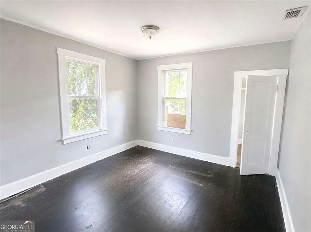 1307 E 42nd ST Savannah, GA 31404