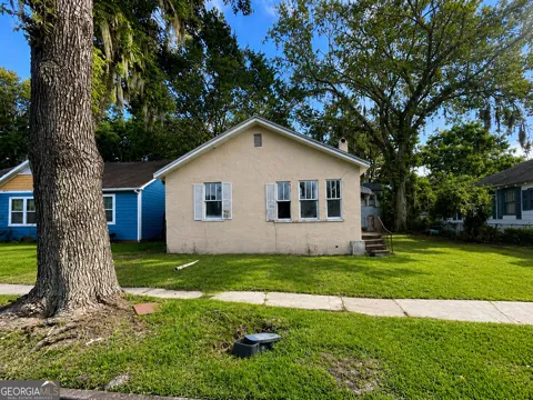 1307 E 42nd ST