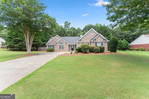 198 Blue Grass DR